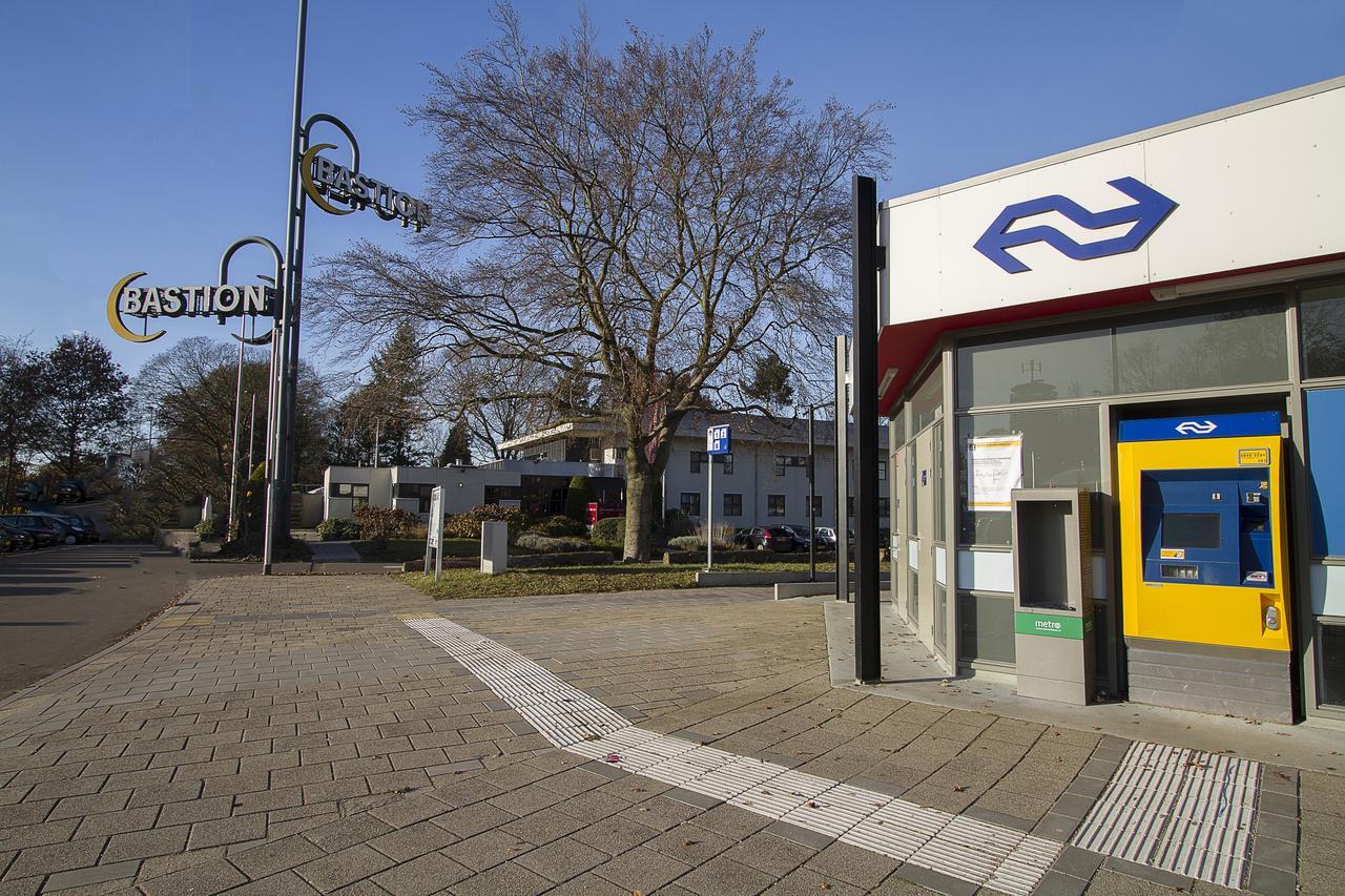 Bastion Hotel Bussum Hilversum Bagian luar foto