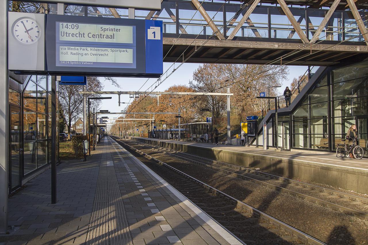 Bastion Hotel Bussum Hilversum Bagian luar foto